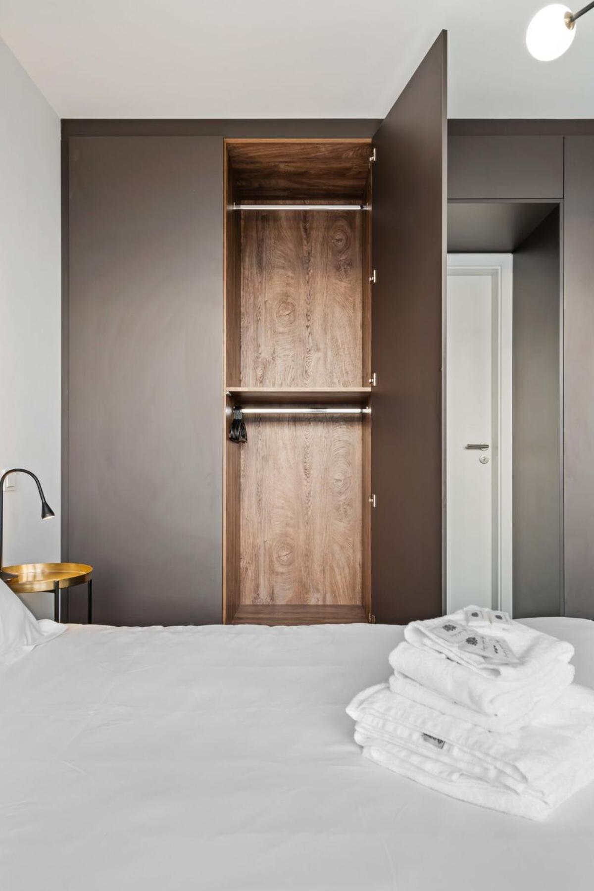 Appartement De Luxe 1 Chambre A Coucher, Centre Commercial, Piscine Et Fitness Lüksemburg Dış mekan fotoğraf